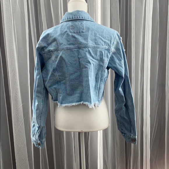 Distressed Crop Jean Jacket - Picture 4 of 7